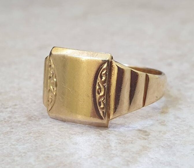 Larger Size Signet Ring in 9ct Gold.