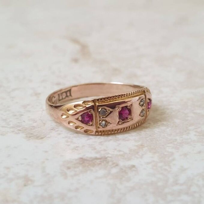 Ruby and Diamond Ring in 9ct Gold.