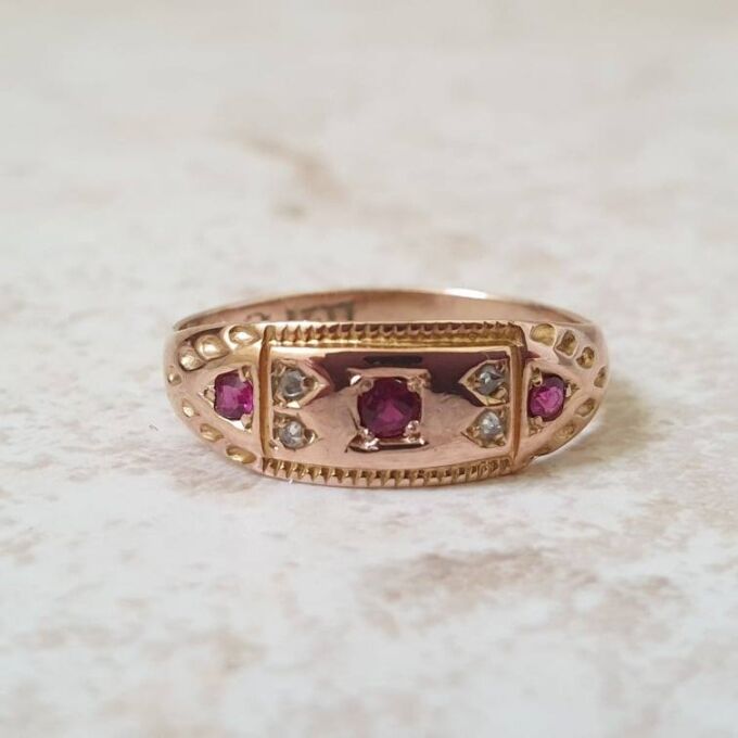 Ruby and Diamond Ring in 9ct Gold.
