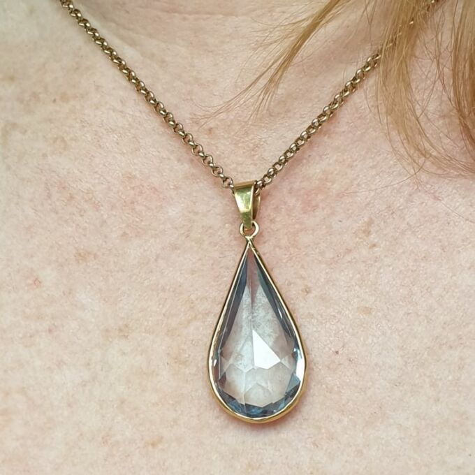 Huge Synthetic Spinel Pear Pendant in 18ct Gold.