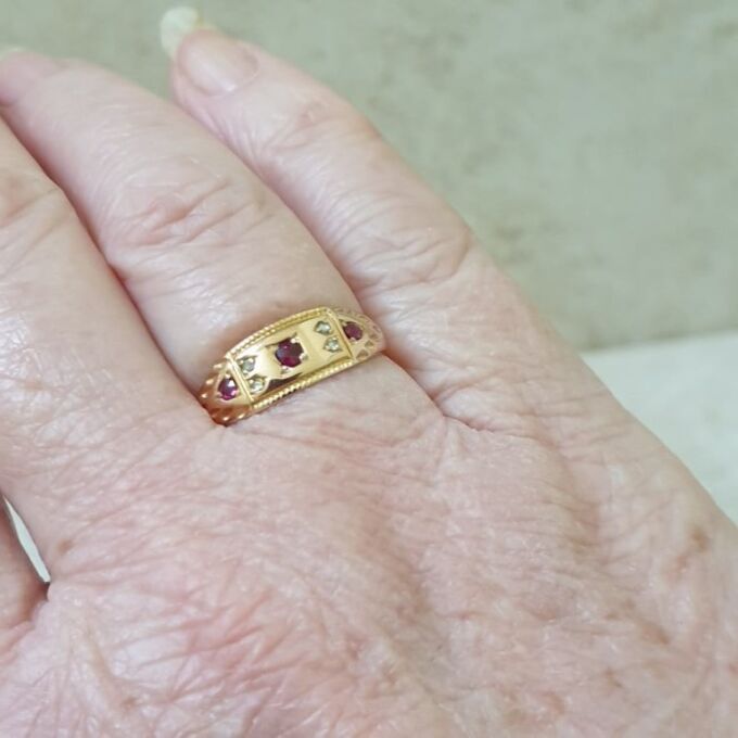 Ruby and Diamond Ring in 9ct Gold.