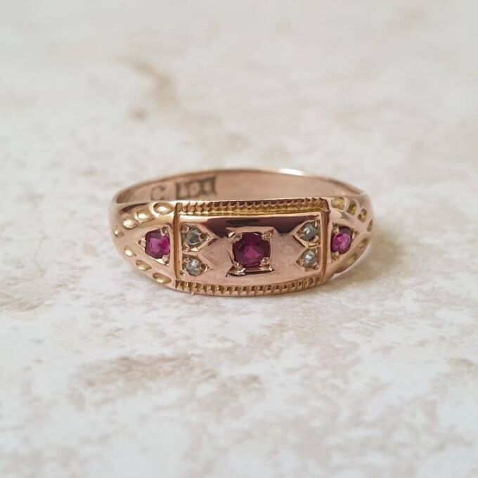 Ruby and Diamond Ring in 9ct Gold.