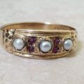 Pearl and Ruby Ring in 9ct Gold, a UK N 1/2 or a US 7 1/4.