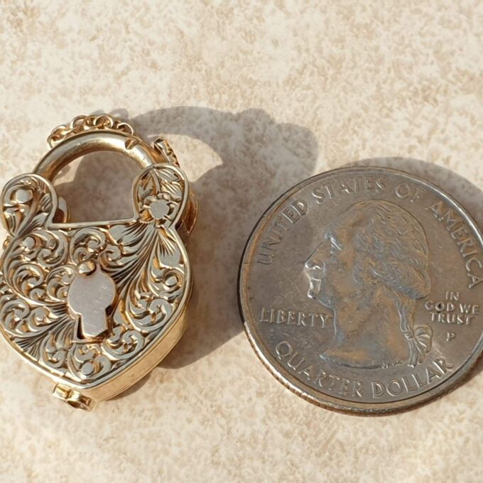 Ornate Heavy Padlock with Key in 9ct Gold