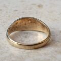 Textured Graduating Signet Ring in 9ct Gold, a UK I 1/2 or a US 4 3/4