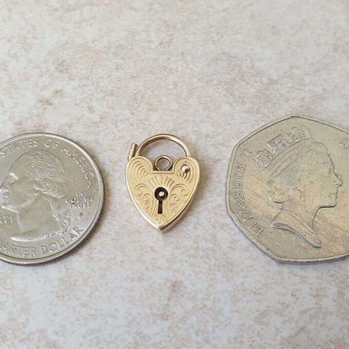 Engraved Front Fully Working Heart Padlock in  9ct Gold