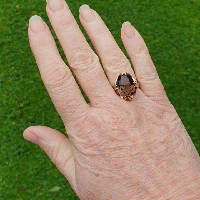 Bold Smoky Quartz Ring in 9ct Gold.