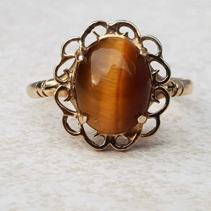 Fancy Tigers Eye Ring in 9ct Gold, a UK L or a US 6.