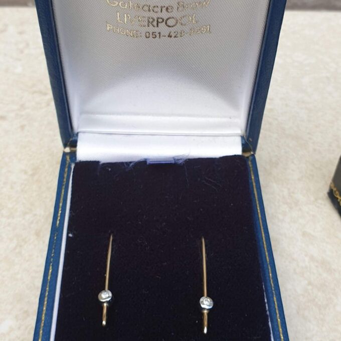 Bar Drop Diamond Earrings in 9ct Gold