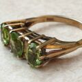 Peridot Three Stone Ring in 9ct Gold.