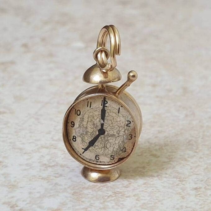Alarm Clock Charm Pendant in 9ct Gold.