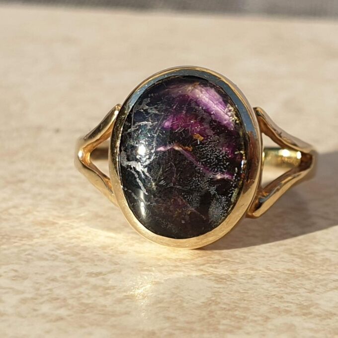 Blue John Doublet Ring in 9ct Gold,  a UK M 1/2 or a US 6 3/4.