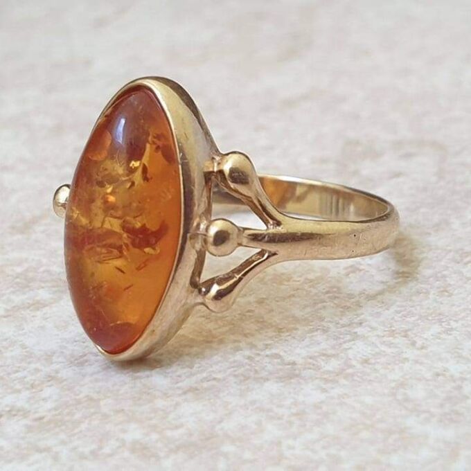 Marquise or Navette Amber Ring in 9ct Gold.