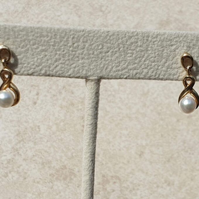 Pearl Infinity Drop Earrings in 9ct Gold
