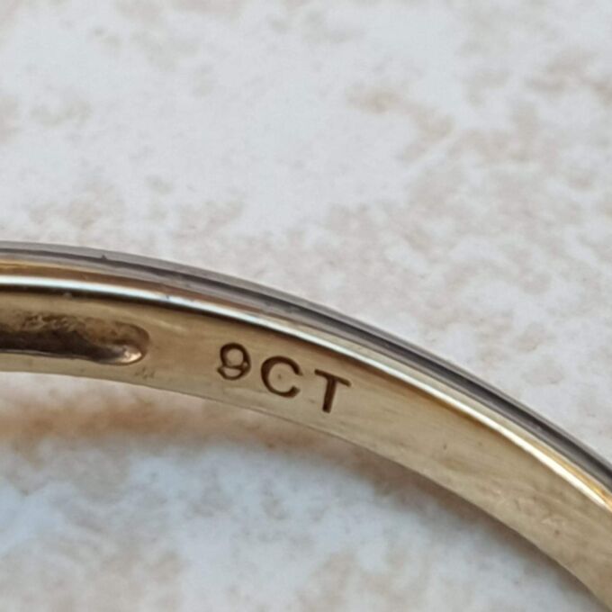 Vibrant Sunshine Yellow Paste Ring in 9ct Gold,  a UK O or a US 7 1/2.