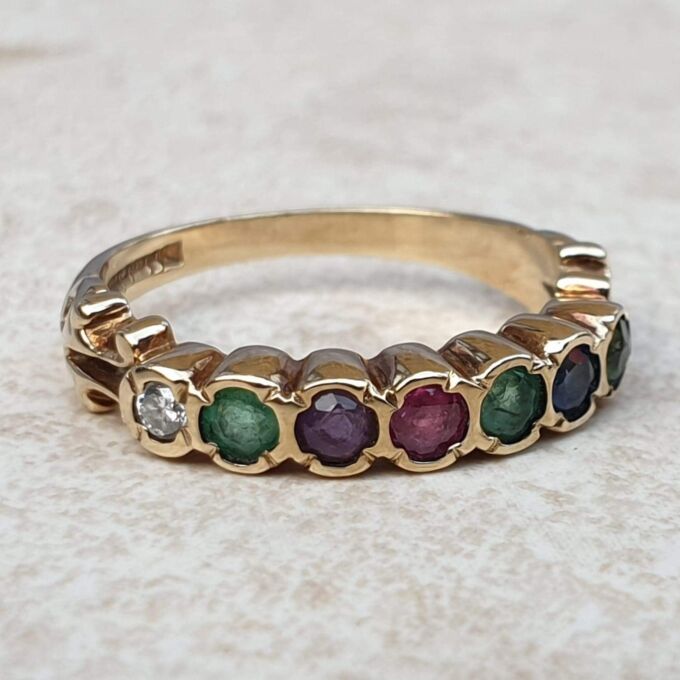 DEAREST Acrostic Ring in 9ct Gold,  a UK L 1/2 or a US 6 1/4