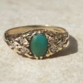 Chrysoprase and Diamond Ring I  9ct Gold, a UK N or a US 7