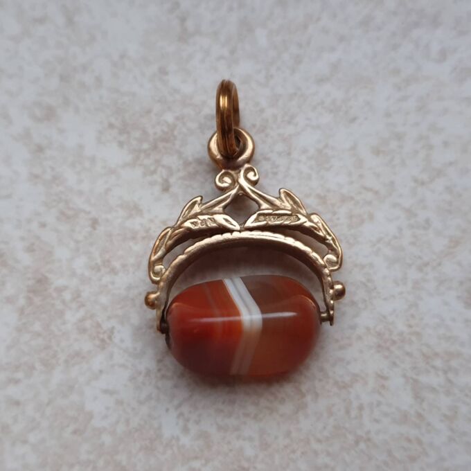 RESERVED – Banded Agate Spinner Fob in 9ct Gold