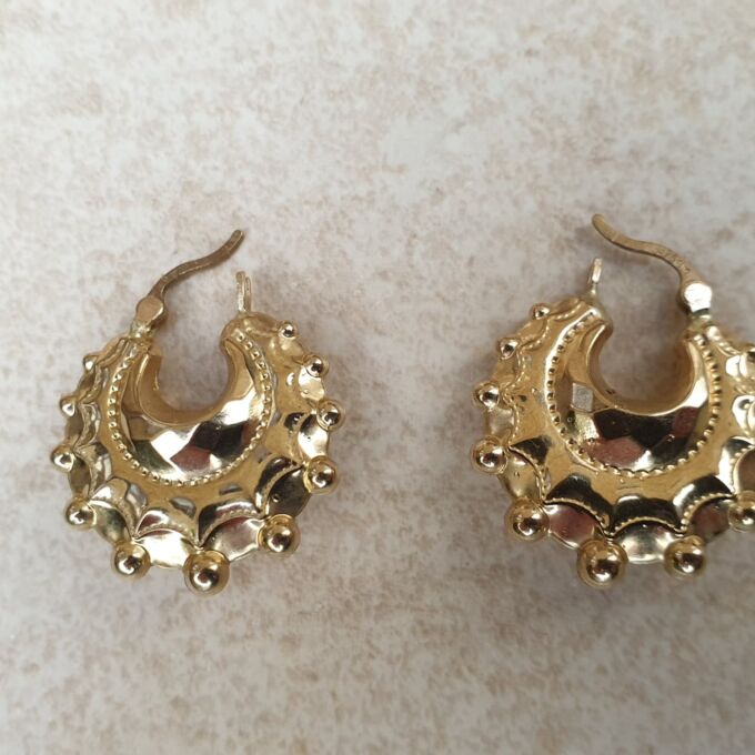 Small Gypsy Creole Earrings in 9ct Gold - Gems Afire - Vintage Jewellery UK