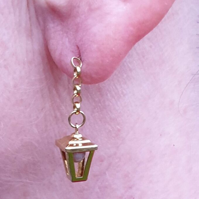 Lantern Earring in 9ct Gold