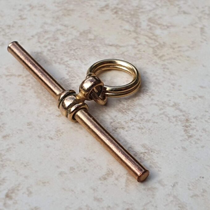 Plain T or Albert Bar in 9ct Gold