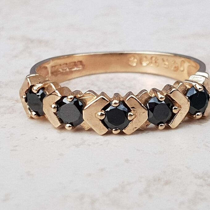 Patterned Paste Sapphire Stacking Band in 9ct Gold, a UK N or a US 7.