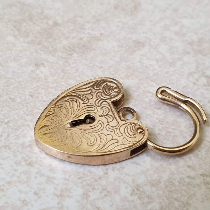 Engraved Heart Padlock in 9ct Gold