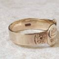 Simple Buckle Ring in 9ct Gold, a UK Q or a US 8 1/2