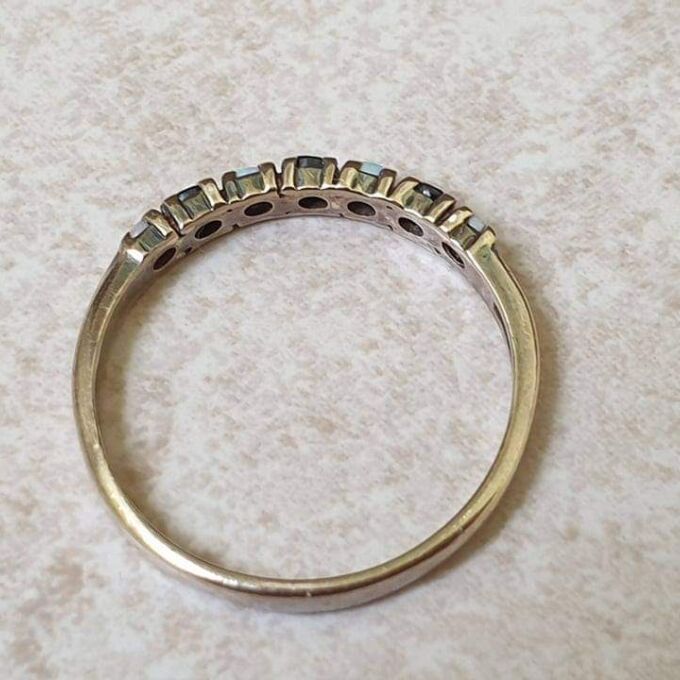 Opal and Sapphire Band ring in 9ct Gold.