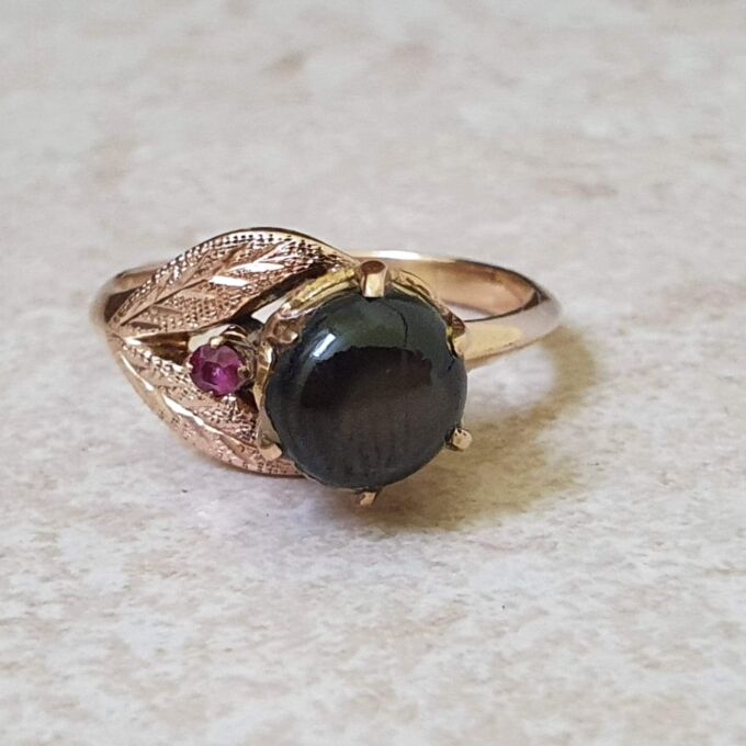 Black Synthetic Sapphire Ring with Ruby in 9ct Gold.