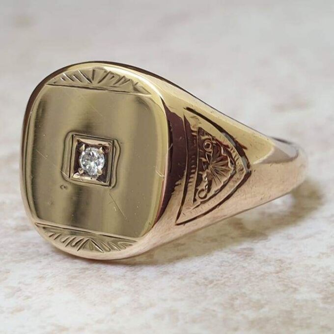 Heavy Diamond Set Signet Ring in 9ct Gold,  a UK S or a US 9 1/4.