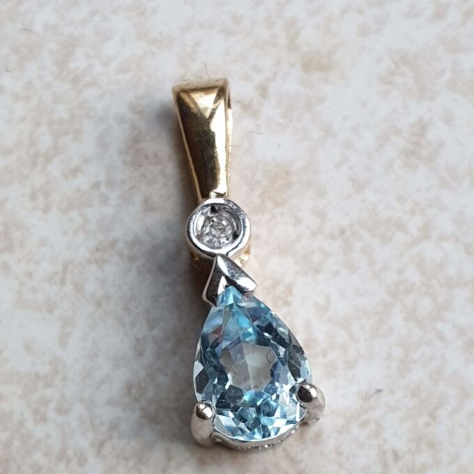 Pear Cut Aquamarine and Diamond Pendant in 9ct Gold