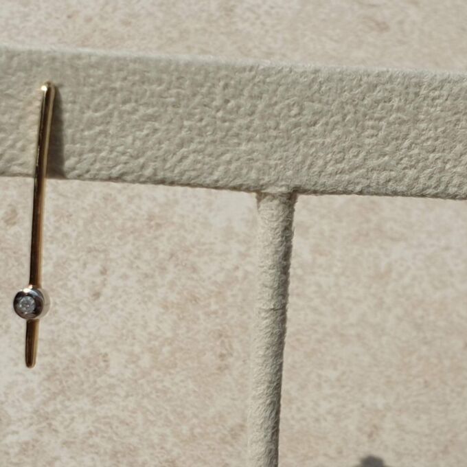 Bar Drop Diamond Earrings in 9ct Gold