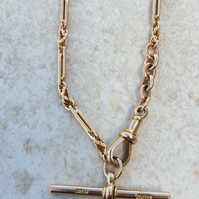Fancy Link Chain Necklace with T Bar and Dog Clip in 9ct Gold