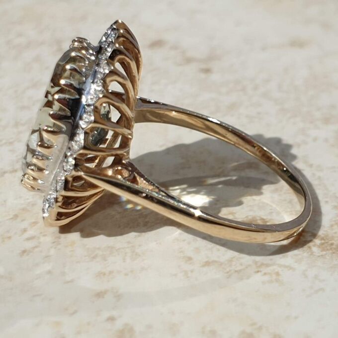Huge Oval Prasiolite Ring in 9ct Gold,  a UK O 1/2 or a US 7 3/4.