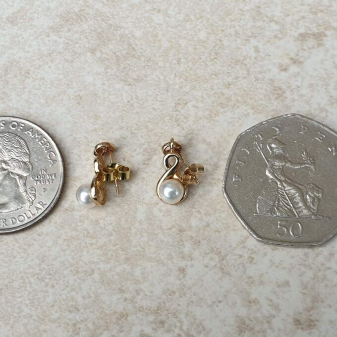 Pearl Infinity Drop Earrings in 9ct Gold