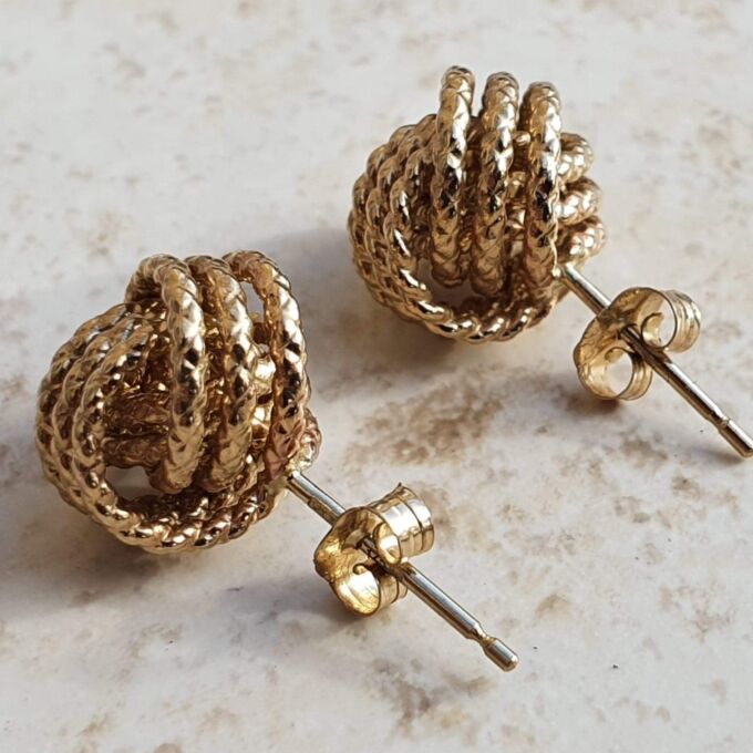 Knot Earrings in 9ct Gold