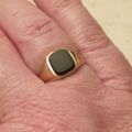 Squared Onyx Signet Ring in 9ct Gold, a UK J 1/2 or a US 5 1/4