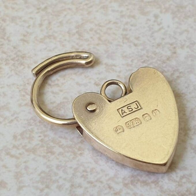 Engraved Front Fully Working Heart Padlock in  9ct Gold