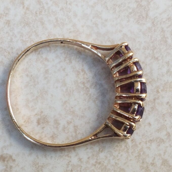 Vibrant Amethyst Stackable Ring in 9ct Gold, a UK O or a US 7 1/2.