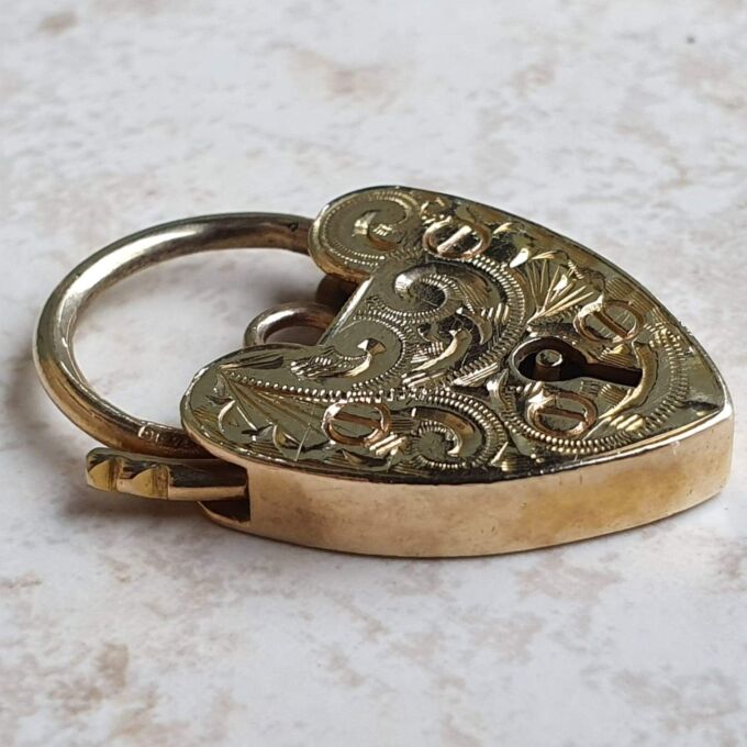 Engraved Heart Padlock in 9ct Gold