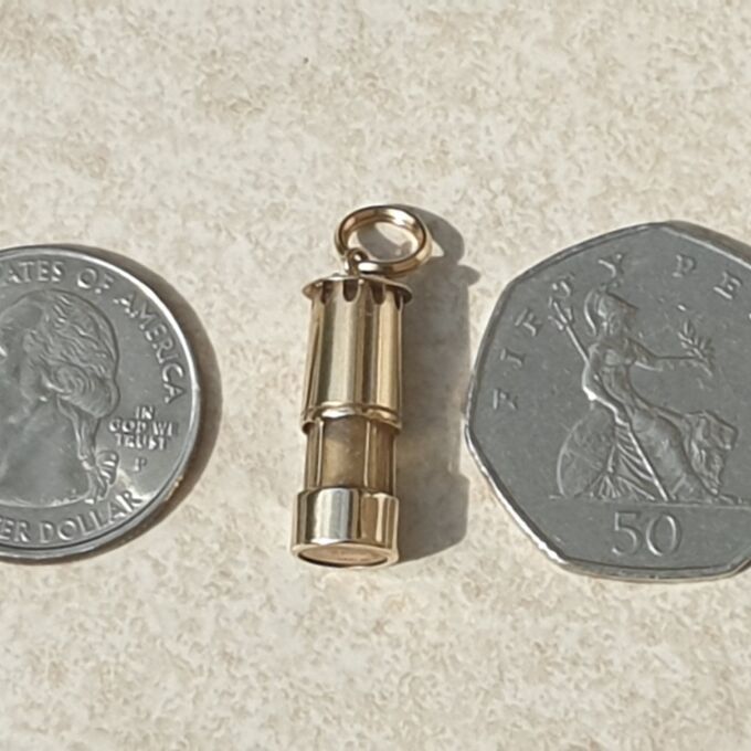 Miners Lamp in 9ct Gold