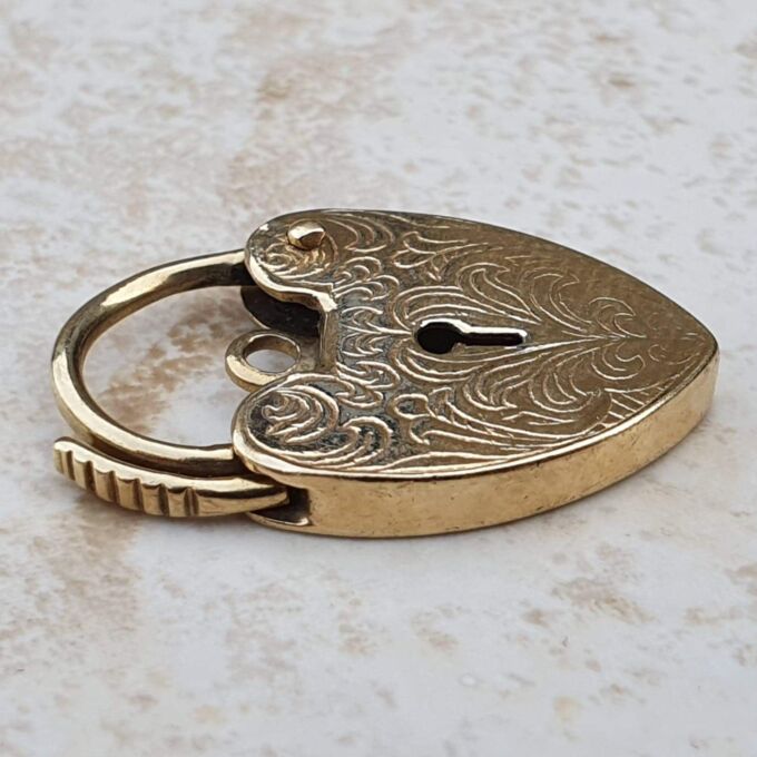 Engraved Heart Padlock in 9ct Yellow Gold