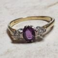 Purple Sapphire and Diamond Ring in 18ct Gold, a UK M 1/2 or a US 6 1/2.