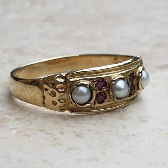 Pearl And Ruby Ring In 9ct Gold, A Uk N 1 2 Or A Us 7 1 4. - Gems Afire 