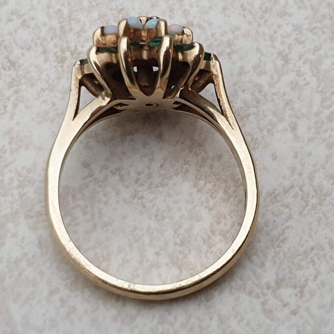 Chrysoprase and Opal Cluster Ring in 9ct Gold,  a UK P or a US 8.