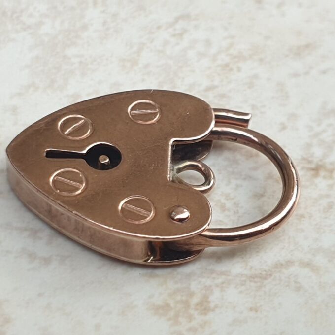 Simple Plain Heart Padlock in 9ct Rose Gold
