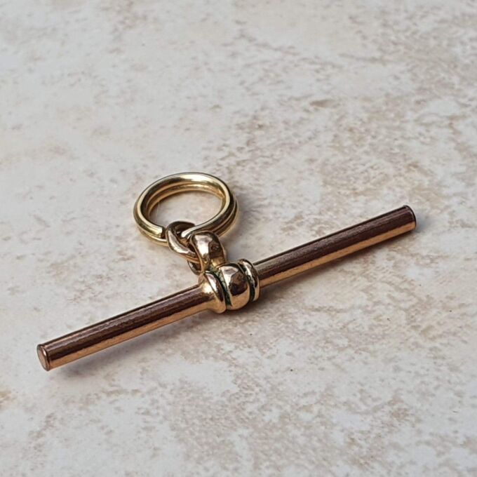 Plain T or Albert Bar in 9ct Gold