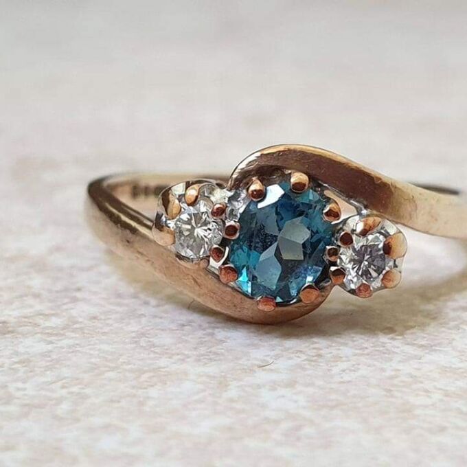 Topaz & Diamond Crossover Trilogy Ring in 9ct Gold.