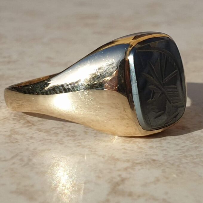 Hematite Centurion Ring in 9ct Gold, a UK size T or a US 10. - Gems ...